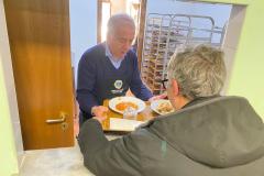 f670bfdb-e9cf-4c9a-a3da-2fade62a7376