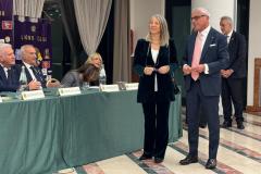 328de37b-2bf0-422e-bab2-e61f9d22d210