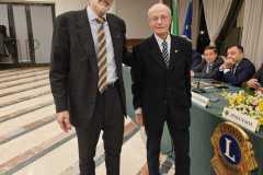 527f8671-c7a1-405b-9226-93708d25cf40