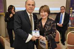 dbb02f7f-8e20-4da5-a0a0-3b182cfa38fb